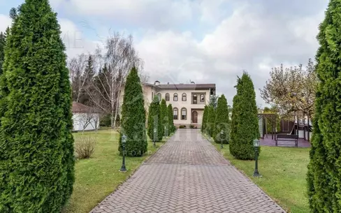 2-этажный коттедж 717 м² с отделкой