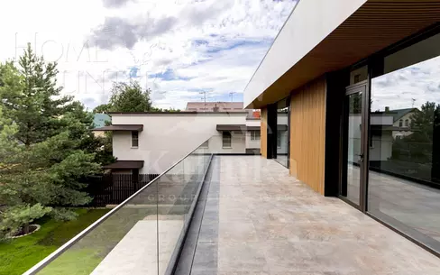 2-этажный коттедж 400 м² без отделки