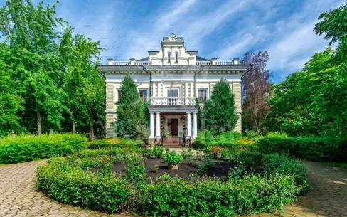 3-этажный коттедж 502 м² с отделкой