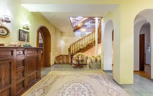 3-этажный коттедж 502 м² с отделкой