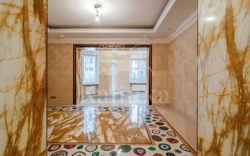 2-этажный коттедж 350 м² с отделкой