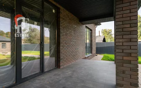 1-этажный коттедж 306.1 м² без отделки