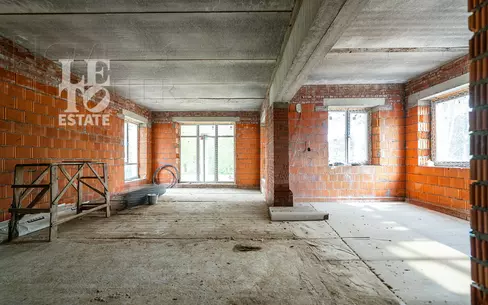 2-этажный коттедж 286.9 м² без отделки