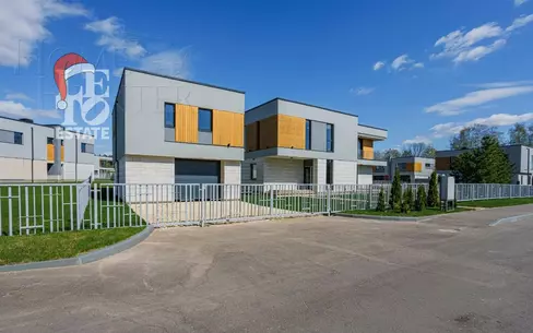 2-этажный коттедж 319.7 м² без отделки