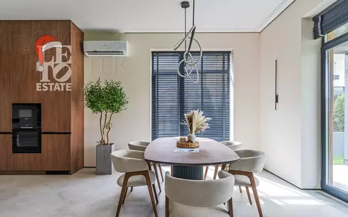 2-этажный коттедж 300 м² с отделкой