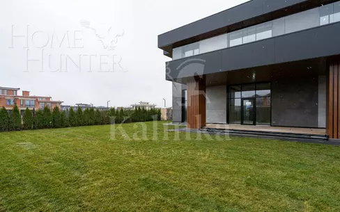 2-этажный коттедж 800 м² без отделки