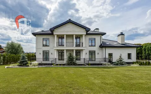 2-этажный коттедж 610 м² с отделкой