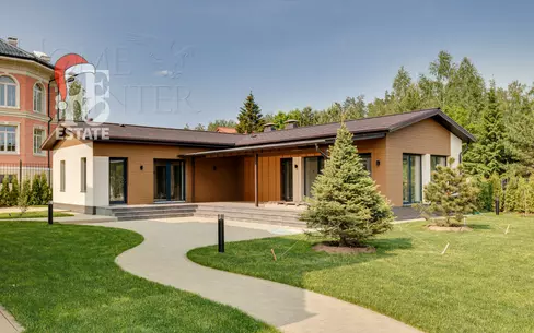 2-этажный коттедж 688 м² с отделкой