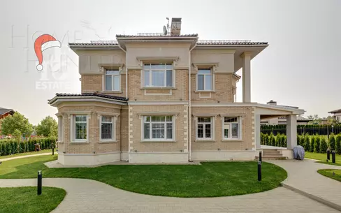 2-этажный коттедж 688 м² с отделкой