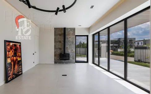 2-этажный коттедж 339 м² с отделкой