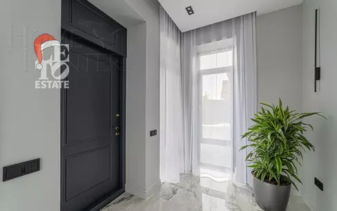 2-этажный коттедж 320 м² с отделкой