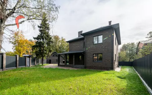 2-этажный коттедж 543.4 м² без отделки