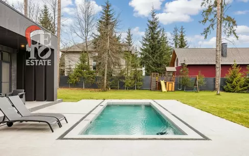 2-этажный коттедж 450 м² с отделкой