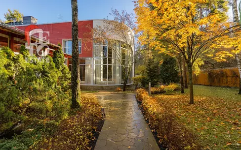 2-этажный коттедж 711 м² с отделкой