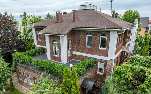 2-этажный коттедж 461.4 м² с отделкой