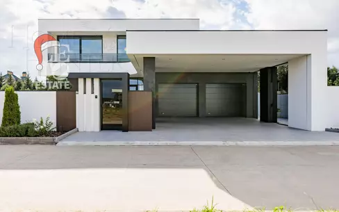 2-этажный коттедж 435 м² с отделкой