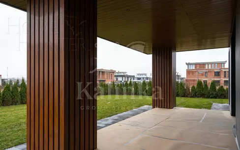 2-этажный коттедж 800 м² без отделки