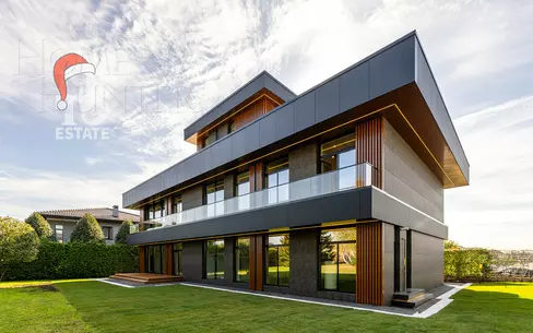 2-этажный коттедж 1 200 м² без отделки