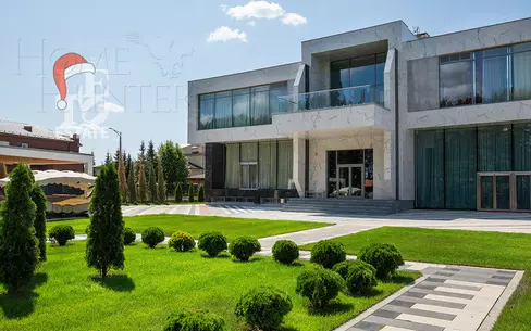 2-этажный коттедж 650 м² с отделкой