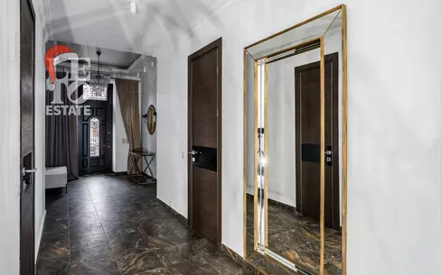 2-этажный таунхаус 440 м² с отделкой