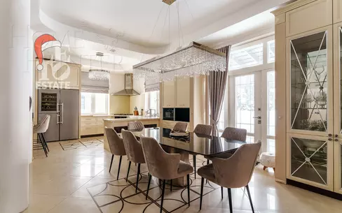 2-этажный коттедж 528.9 м² с отделкой