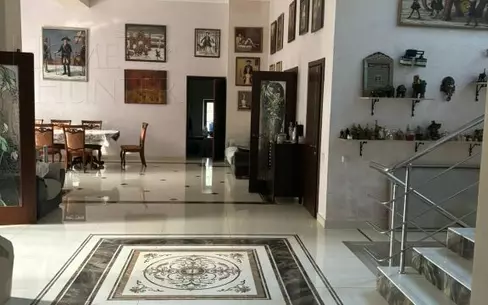 2-этажный коттедж 800 м² с отделкой