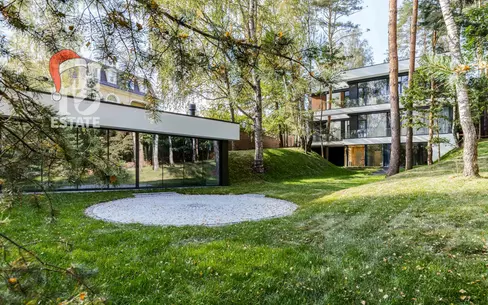 2-этажный коттедж 650 м² с отделкой