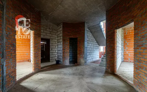 2-этажный коттедж 460 м² без отделки