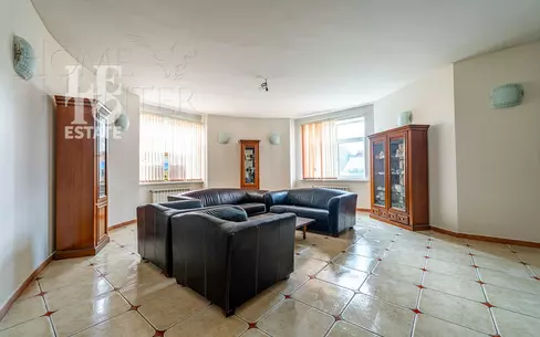 2-этажный коттедж 614 м² с отделкой