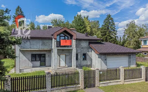 2-этажный коттедж 590 м² без отделки