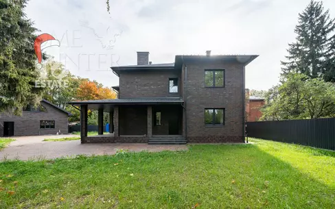 2-этажный коттедж 543.4 м² без отделки