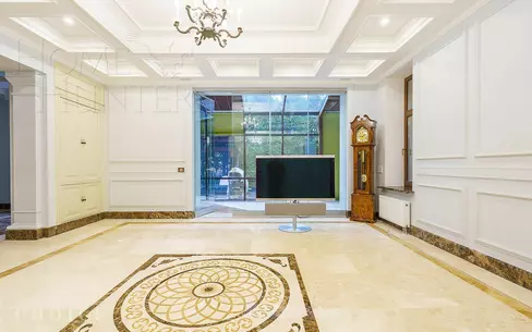 2-этажный таунхаус 322 м² с отделкой