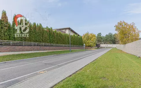 Участок 49 сот. в охраняемом поселке