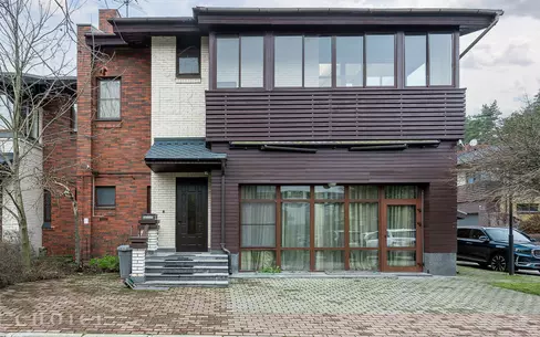 2-этажный таунхаус 322 м² с отделкой