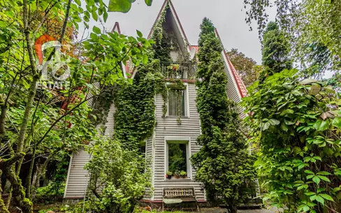 3-этажный коттедж 150 м² с отделкой