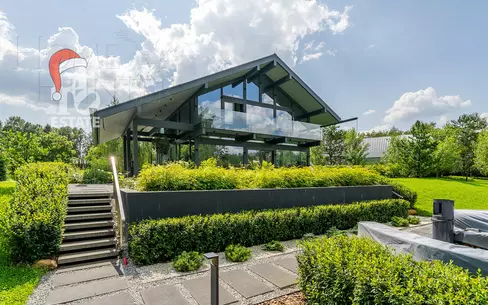 2-этажный коттедж 354 м² с отделкой