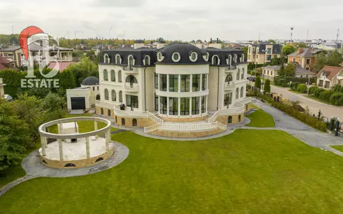 2-этажный коттедж 1 200 м² с отделкой