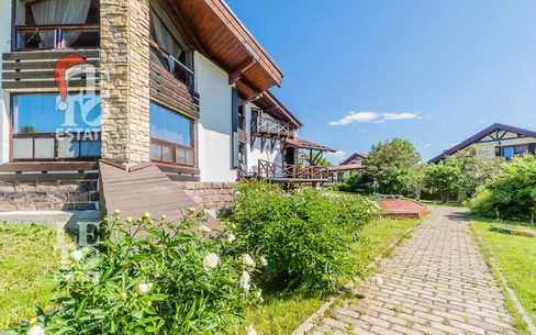 2-этажный коттедж 730 м² с отделкой