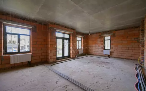 3-этажный коттедж 422.8 м² без отделки