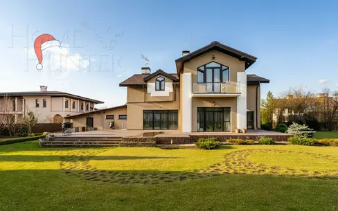 2-этажный коттедж 284.9 м² с отделкой