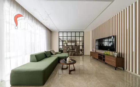 2-этажный коттедж 240 м² с отделкой