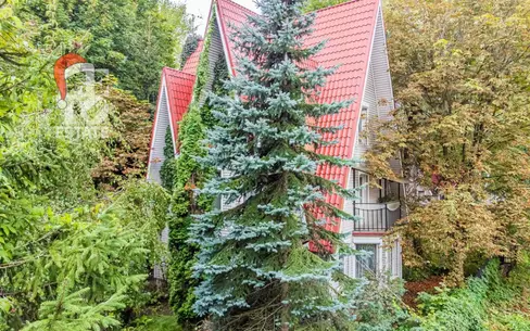 3-этажный коттедж 150 м² с отделкой