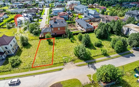 Участок 5.2 сот. в охраняемом поселке