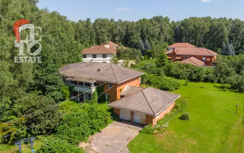 Участок 32.8 сот. в охраняемом поселке