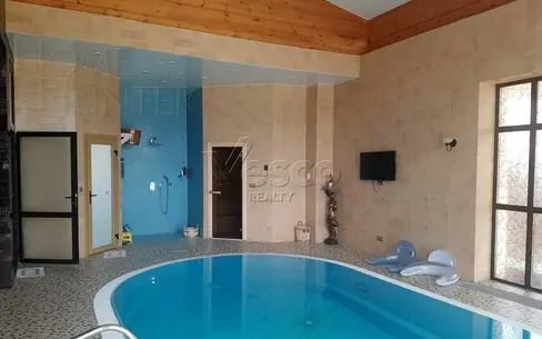 2-этажный коттедж 800 м² с отделкой