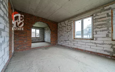 2-этажный коттедж 500 м² без отделки