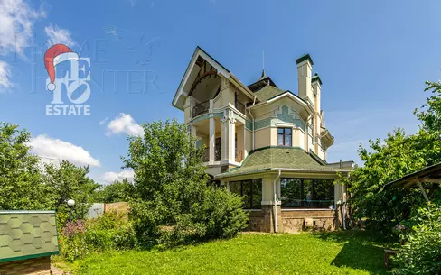 2-этажный коттедж 370 м² без отделки