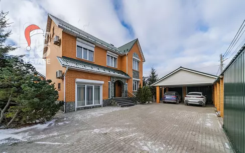 2-этажный коттедж 554 м² с отделкой