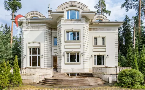 2-этажный коттедж 800 м² с отделкой