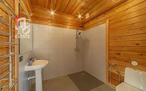 2-этажный коттедж 220 м² с отделкой